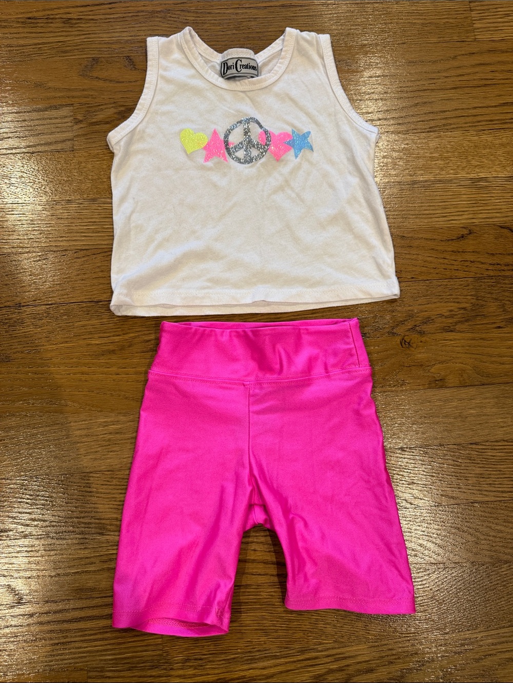 Dori Creations Tee + Pixielane Pink Shorts 4T Girls LIKE NEW